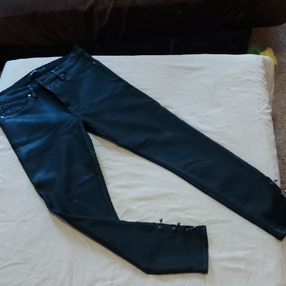 Hudson Jeans Nico Black Super Skinny Pants